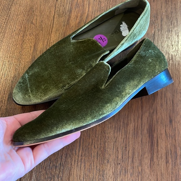 Vince Loafers - Picture 2 of 5